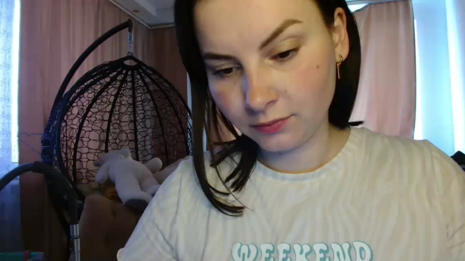 Gallery image thumbnail from MisssLove_is's myfreecams stream on, 04/22/2025, 14:12 image 2 of 20