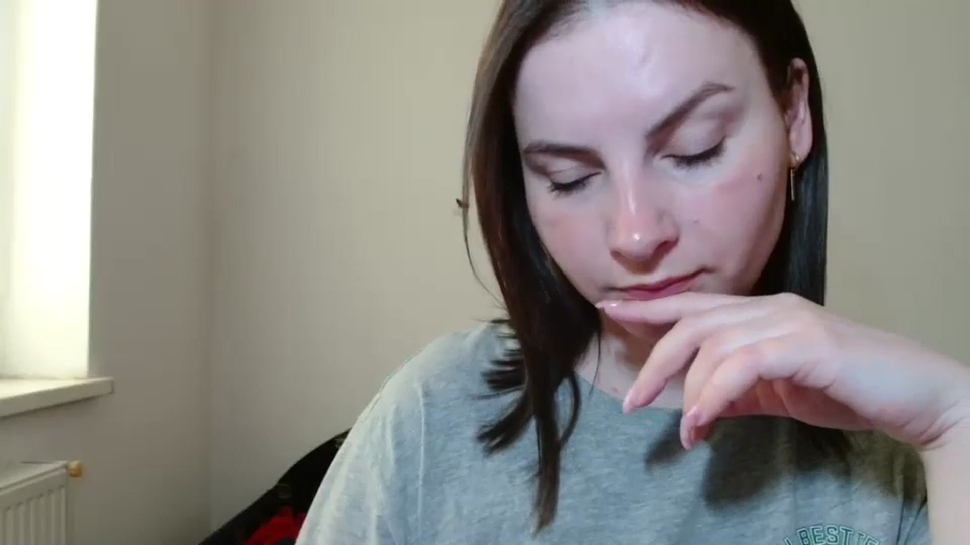 Gallery image thumbnail from MisssLove_is's myfreecams stream on, 04/28/2025, 16:54 image 12 of 20