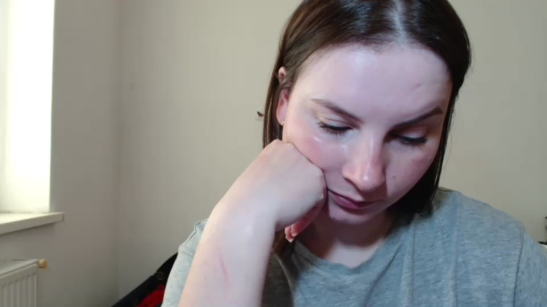 Gallery image thumbnail from MisssLove_is's myfreecams stream on, 04/28/2025, 16:54 image 10 of 20