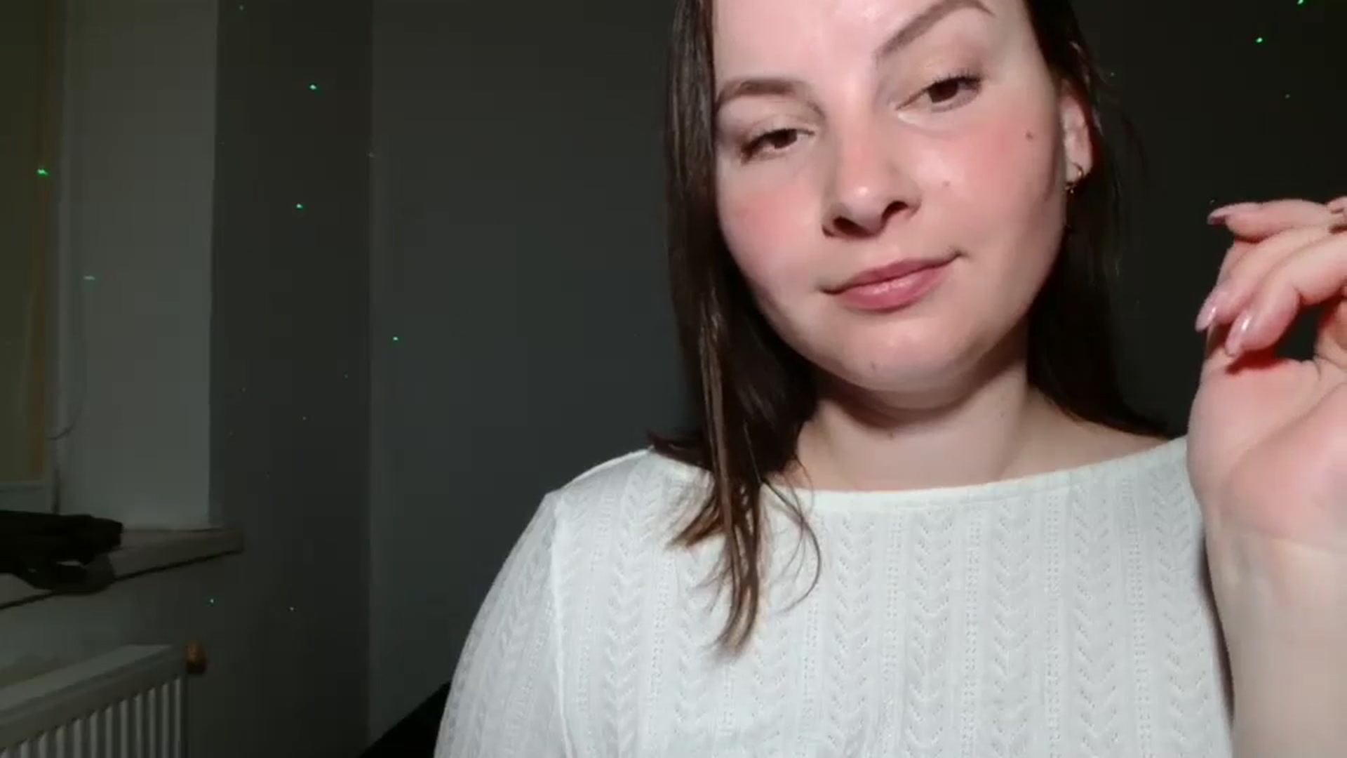 Gallery image thumbnail from MisssLove_is's myfreecams stream on, 05/03/2025, 18:03 image 20 of 20