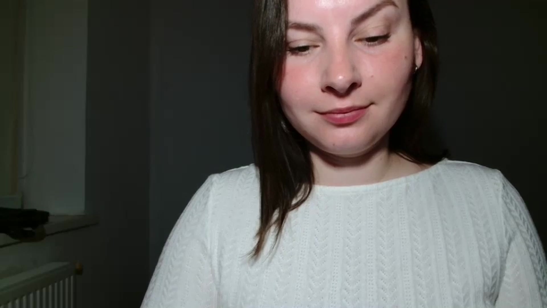 Gallery image thumbnail from MisssLove_is's myfreecams stream on, 05/03/2025, 18:03 image 16 of 20
