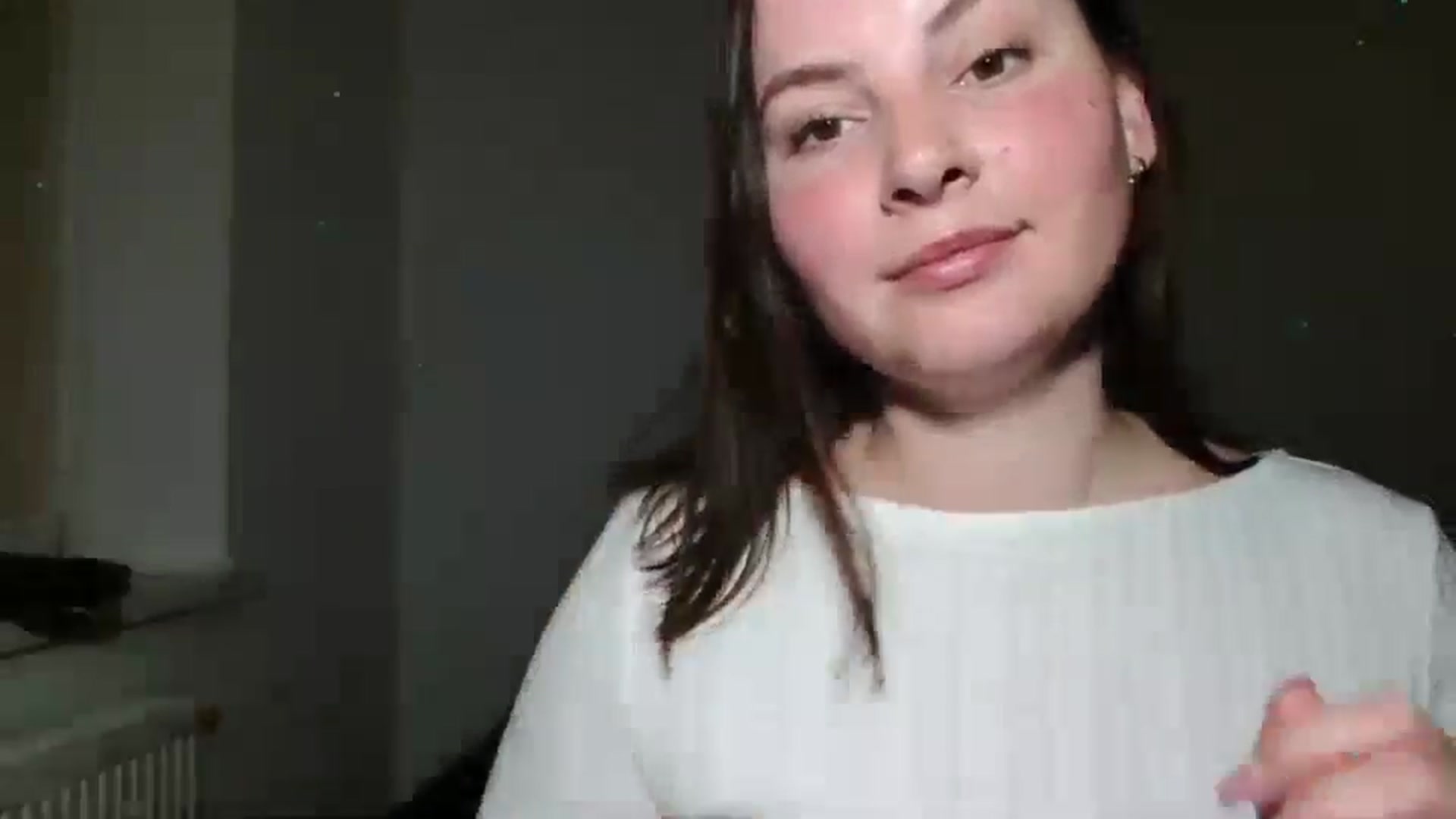 Gallery image thumbnail from MisssLove_is's myfreecams stream on, 05/03/2025, 18:55 image 4 of 20