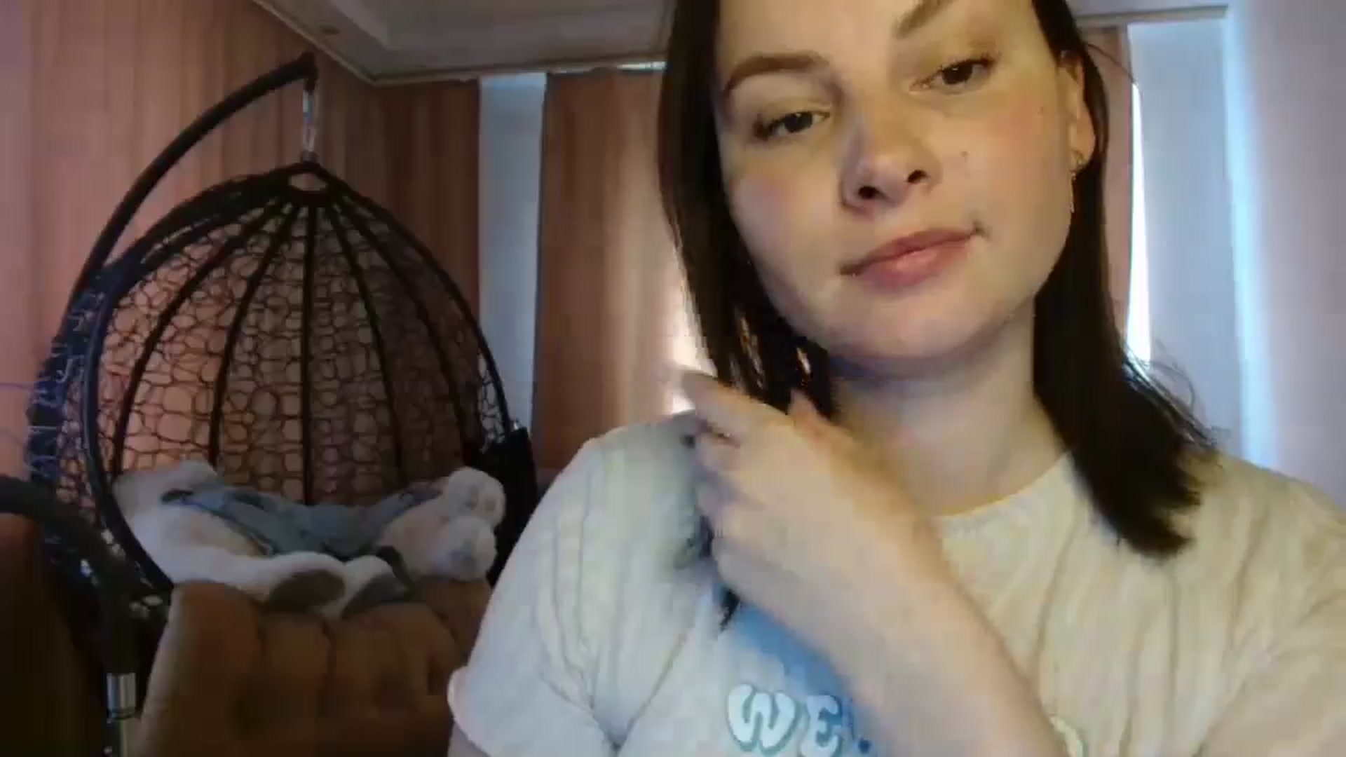 Gallery image thumbnail from MisssLove_is's myfreecams stream on, 05/05/2025, 14:47 image 3 of 20