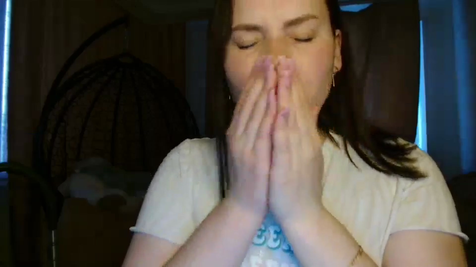Gallery image thumbnail from MisssLove_is's myfreecams stream on, 05/05/2025, 17:37 image 2 of 20