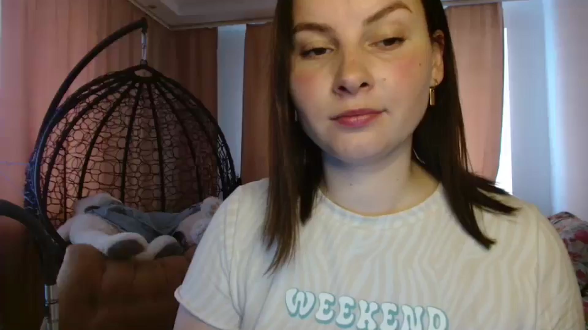 Gallery image thumbnail from MisssLove_is's myfreecams stream on, 05/06/2025, 11:58 image 7 of 20