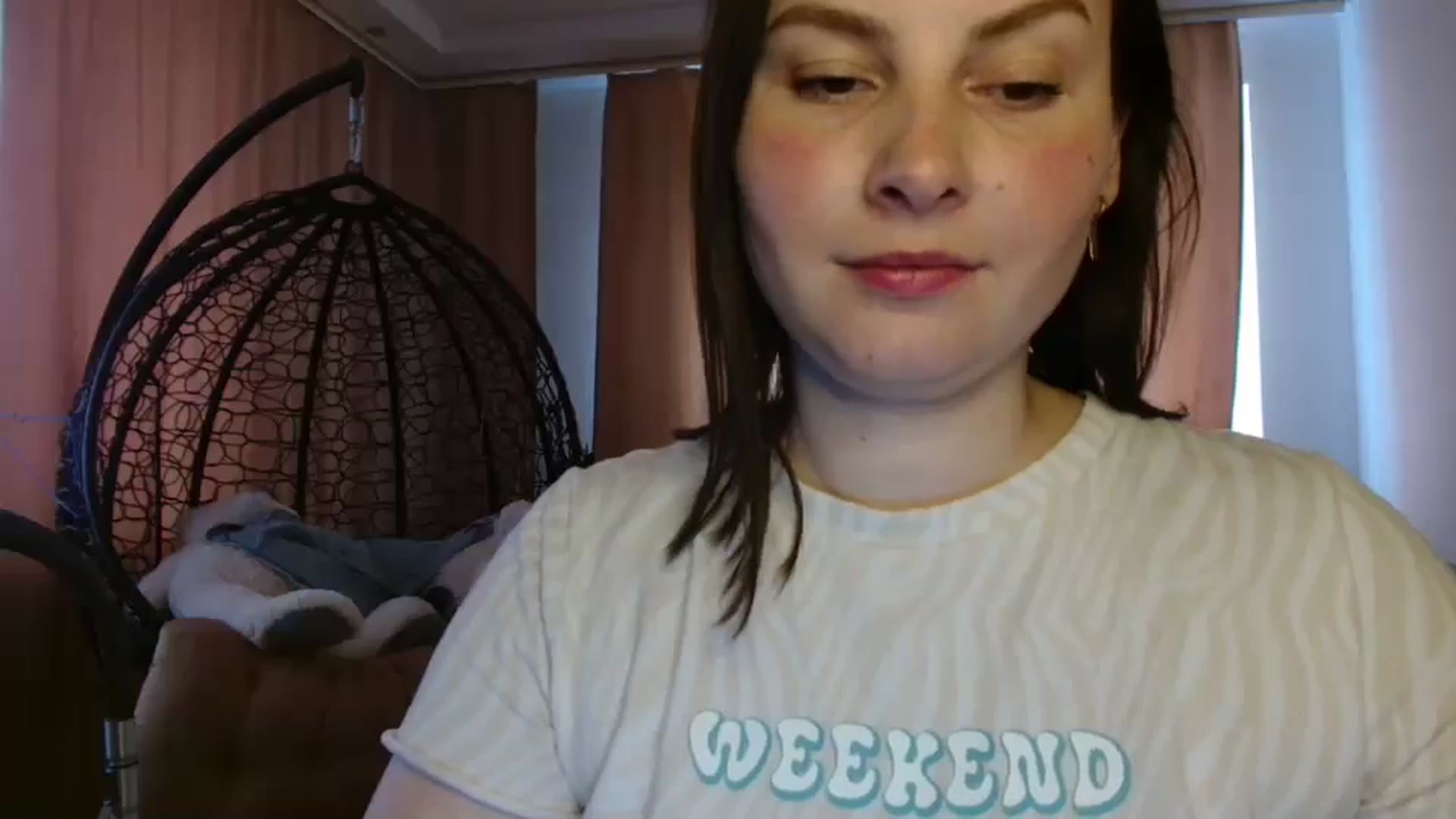 Gallery image thumbnail from MisssLove_is's myfreecams stream on, 05/06/2025, 12:55 image 2 of 20