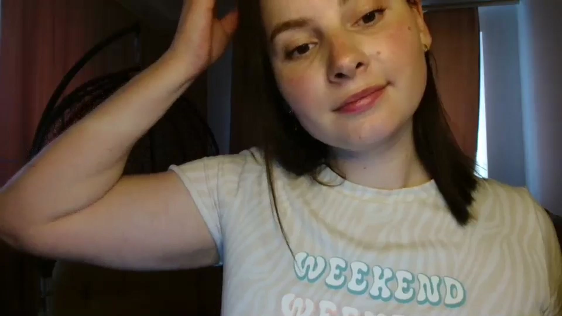 Gallery image thumbnail from MisssLove_is's myfreecams stream on, 05/06/2025, 16:15 image 9 of 20