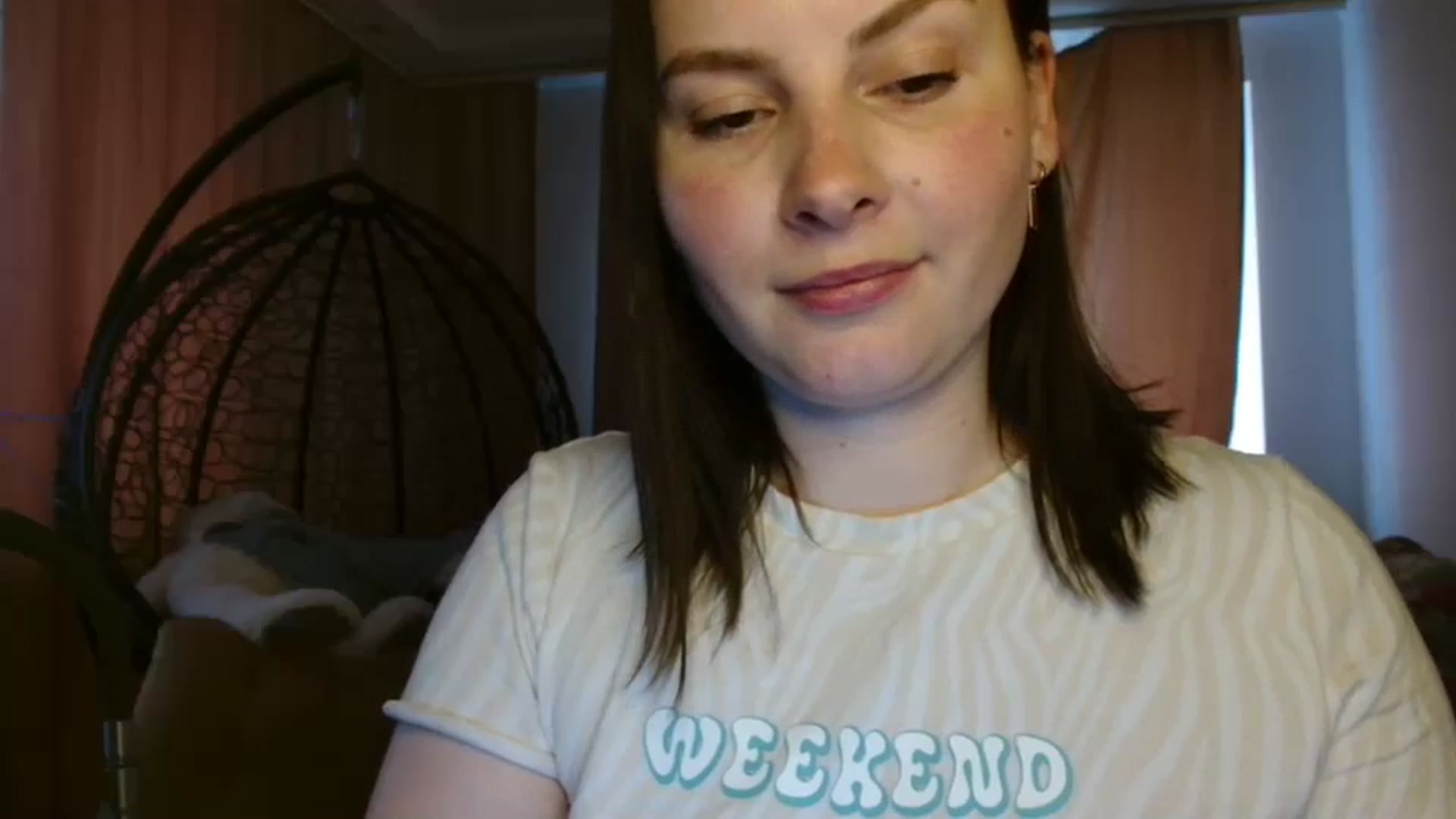 Gallery image thumbnail from MisssLove_is's myfreecams stream on, 05/06/2025, 16:15 image 7 of 20