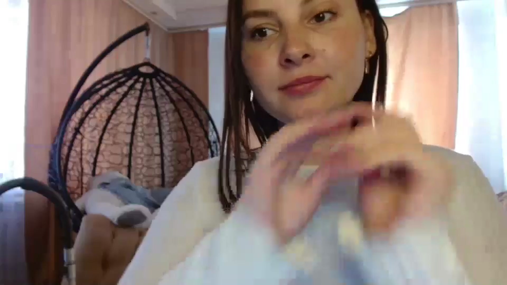 Gallery image thumbnail from MisssLove_is's myfreecams stream on, 05/08/2025, 12:37 image 8 of 20