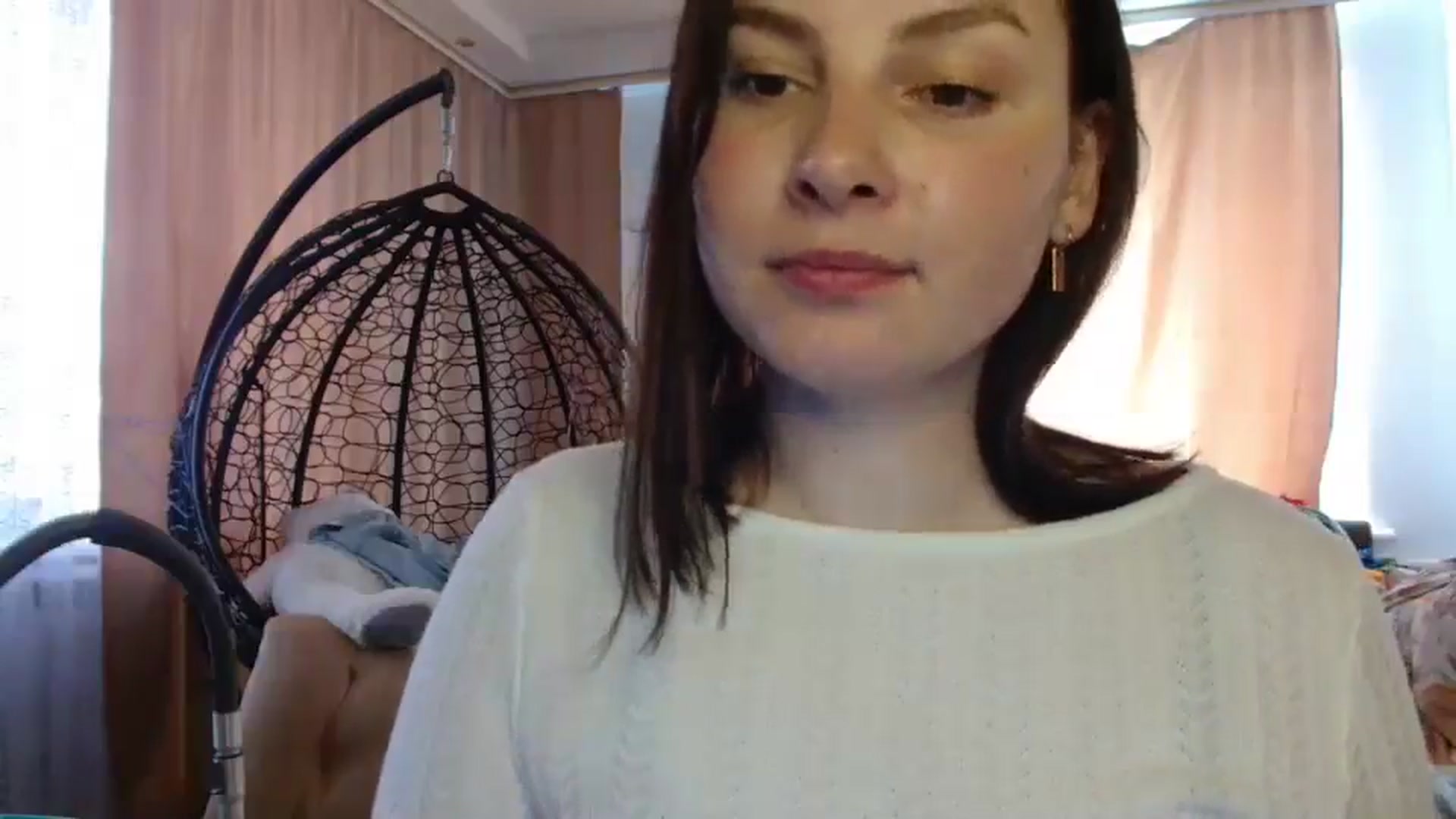 Gallery image thumbnail from MisssLove_is's myfreecams stream on, 05/08/2025, 12:37 image 13 of 20