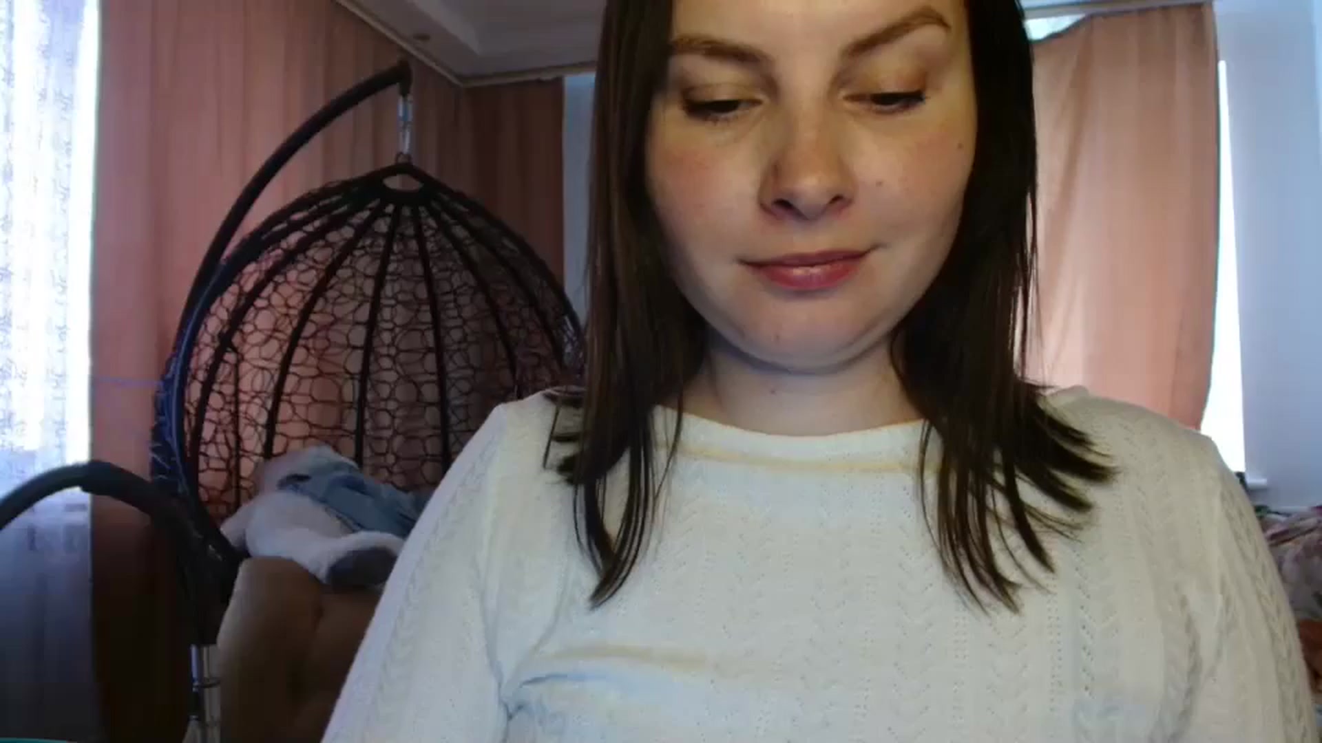 Gallery image thumbnail from MisssLove_is's myfreecams stream on, 05/08/2025, 13:30 image 6 of 20