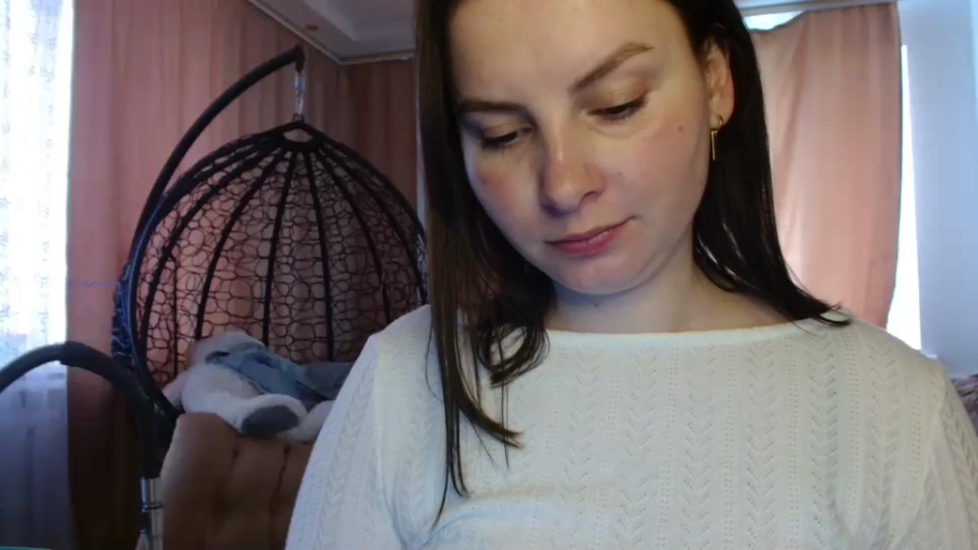 Gallery image thumbnail from MisssLove_is's myfreecams stream on, 05/08/2025, 13:30 image 2 of 20
