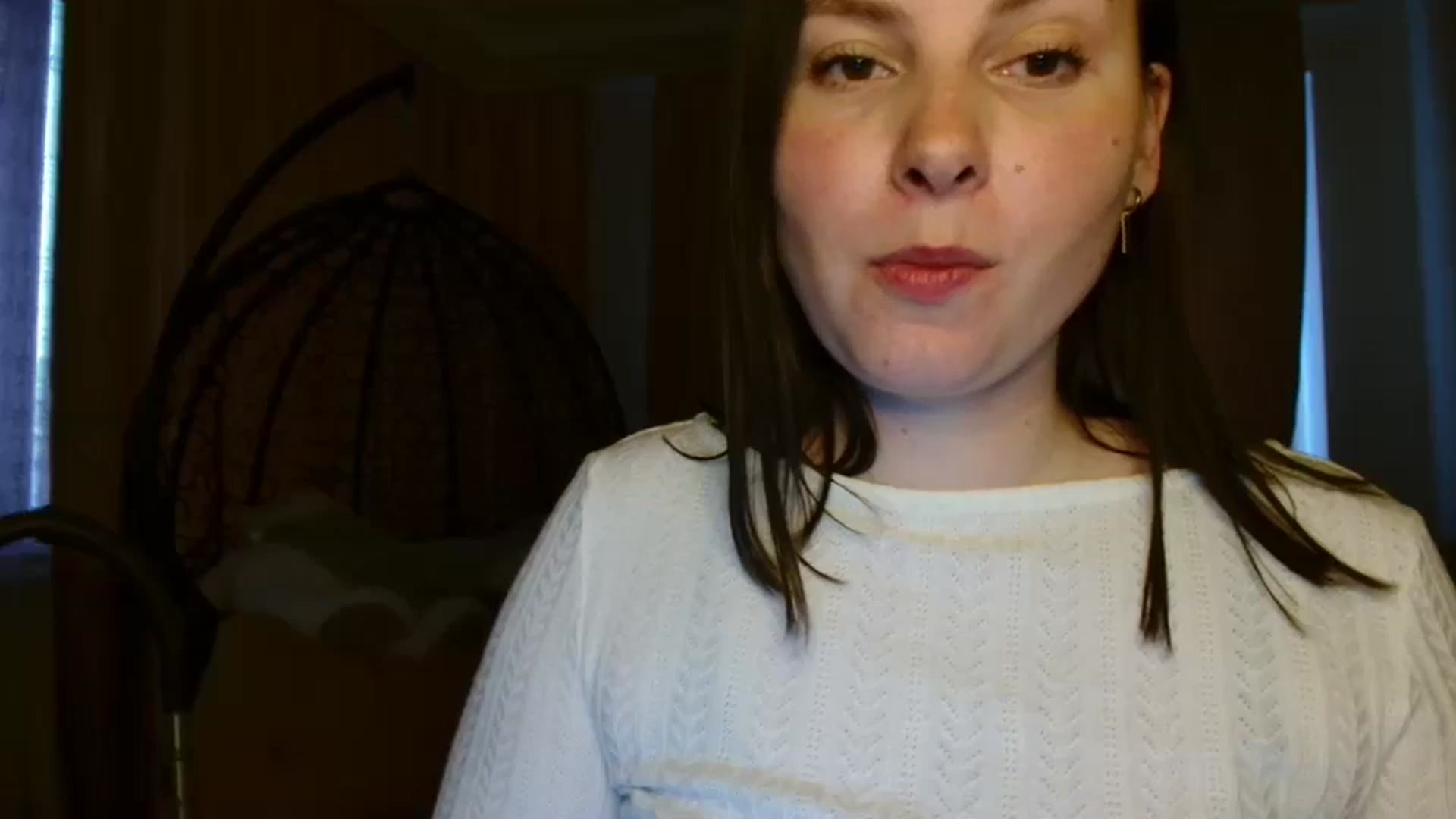 Gallery image thumbnail from MisssLove_is's myfreecams stream on, 05/08/2025, 17:10 image 18 of 20