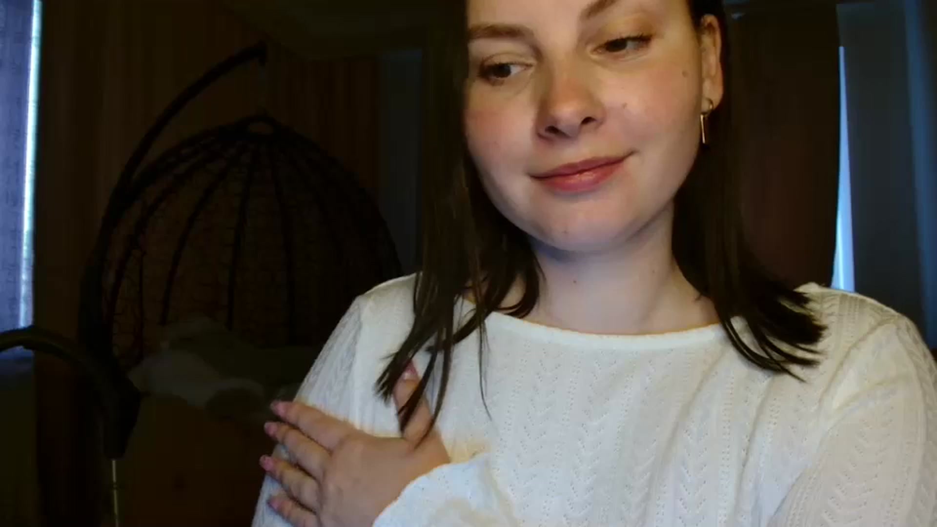 Gallery image thumbnail from MisssLove_is's myfreecams stream on, 05/08/2025, 17:10 image 2 of 20