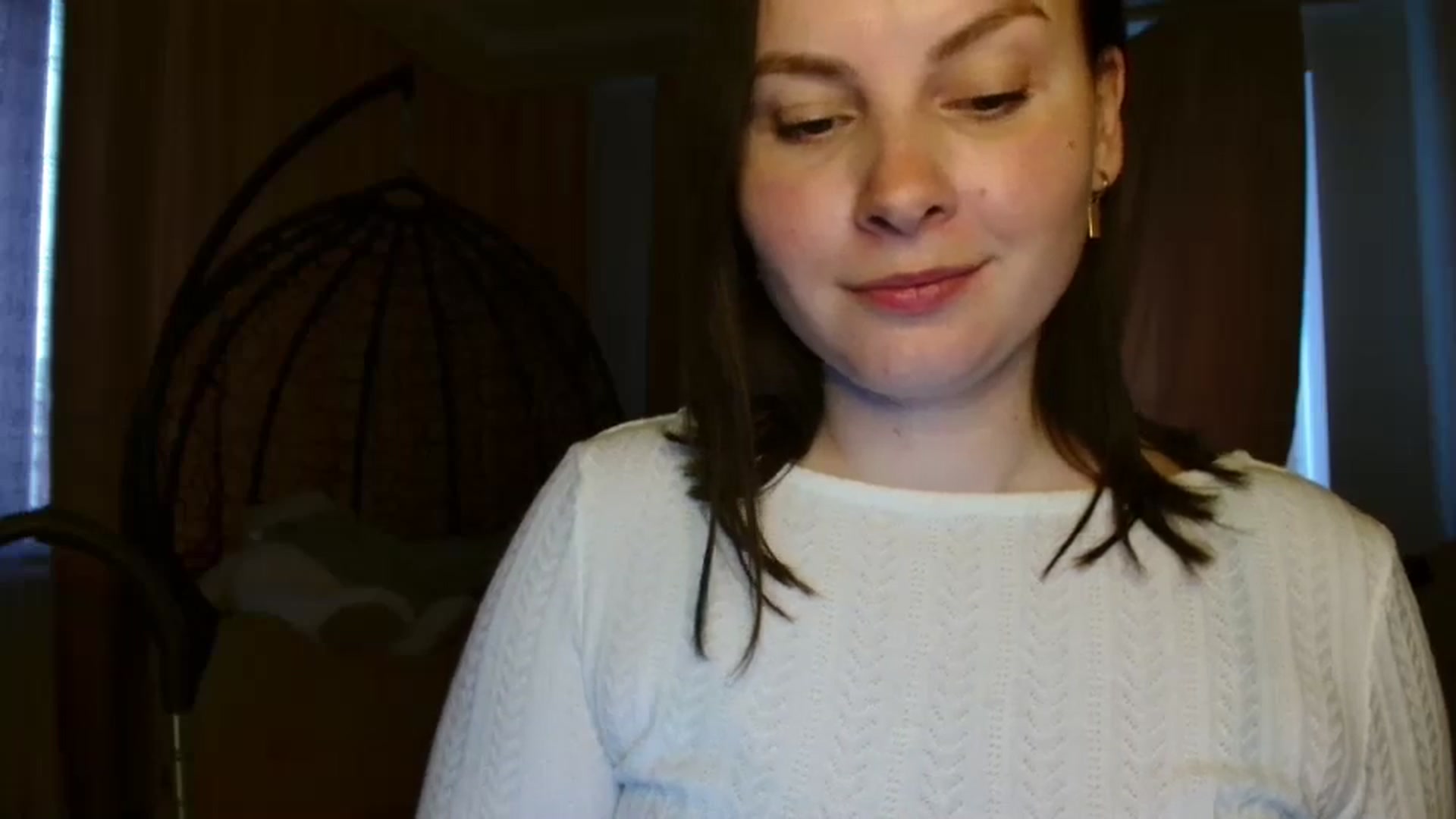 Gallery image thumbnail from MisssLove_is's myfreecams stream on, 05/08/2025, 17:10 image 5 of 20