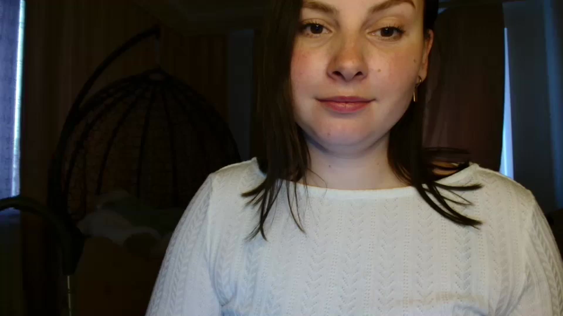 Gallery image thumbnail from MisssLove_is's myfreecams stream on, 05/08/2025, 17:10 image 1 of 20