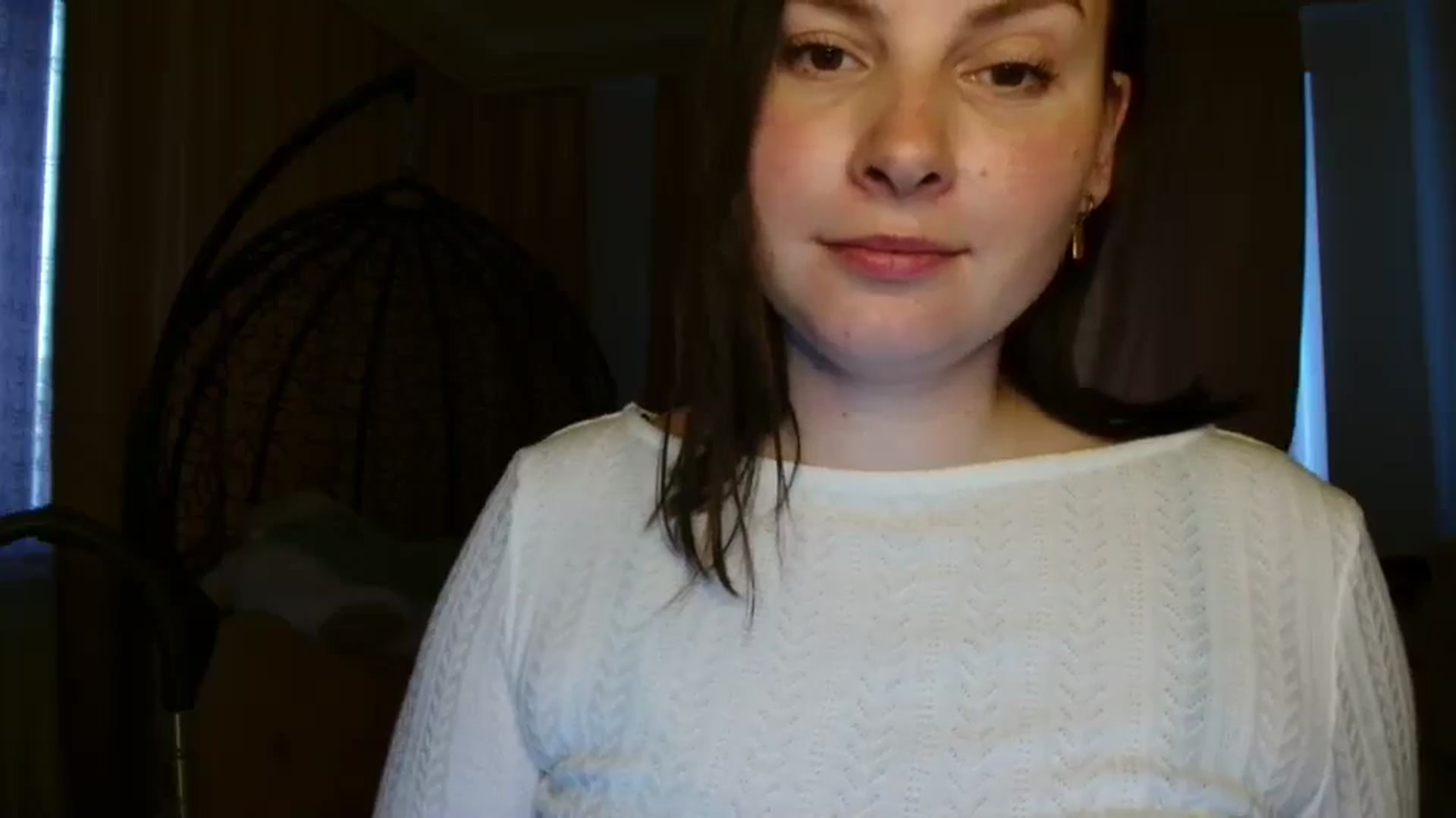 Gallery image thumbnail from MisssLove_is's myfreecams stream on, 05/08/2025, 17:10 image 13 of 20