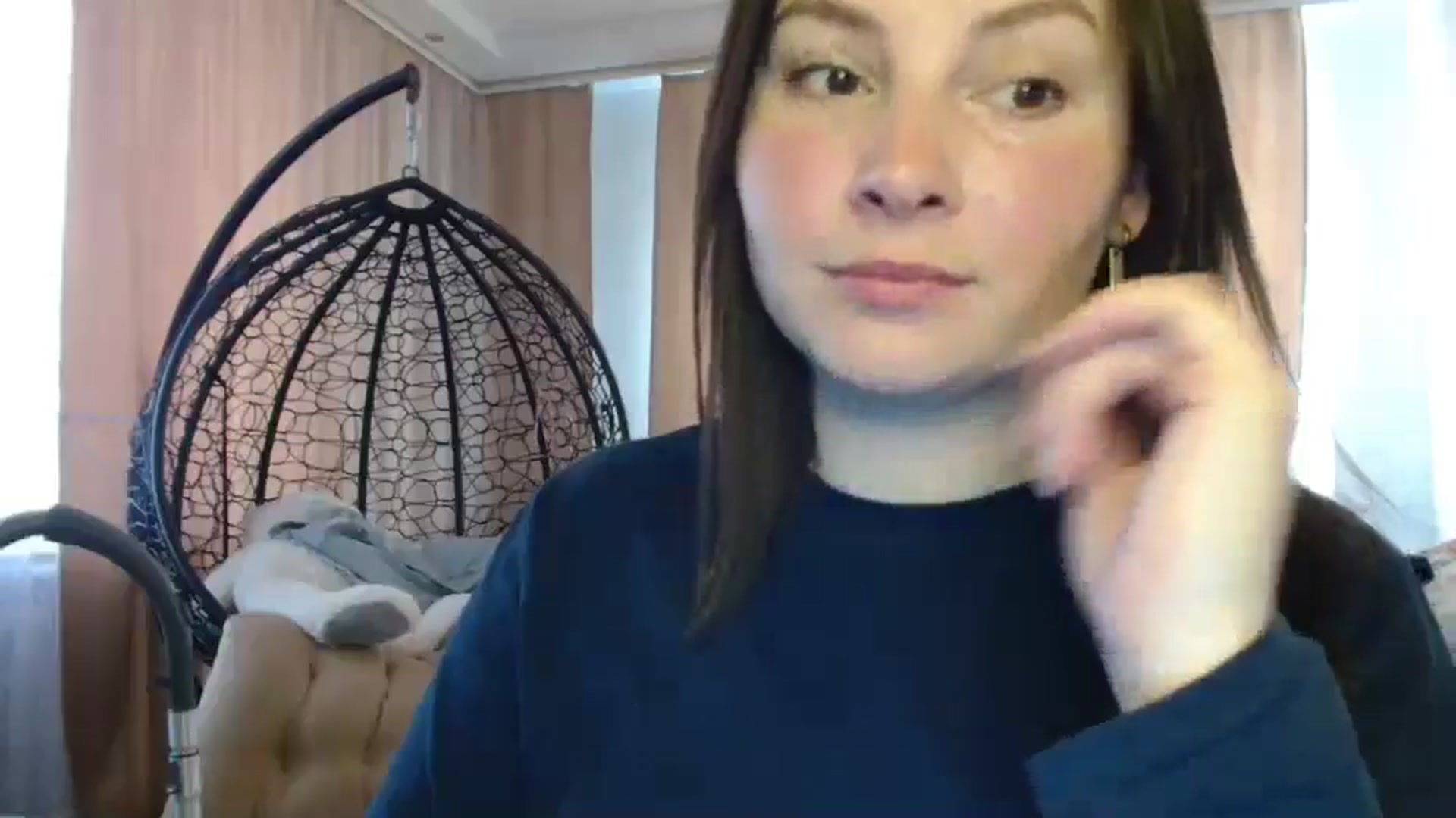 Gallery image thumbnail from MisssLove_is's myfreecams stream on, 05/10/2025, 12:30 image 4 of 20