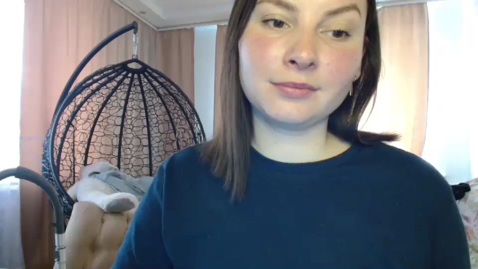 Gallery image thumbnail from MisssLove_is's myfreecams stream on, 05/10/2025, 12:30 image 10 of 20