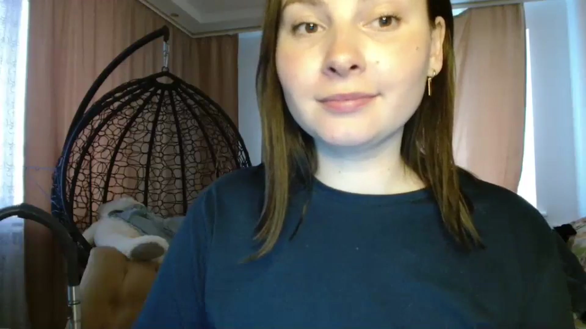 Gallery image thumbnail from MisssLove_is's myfreecams stream on, 05/10/2025, 16:18 image 15 of 20