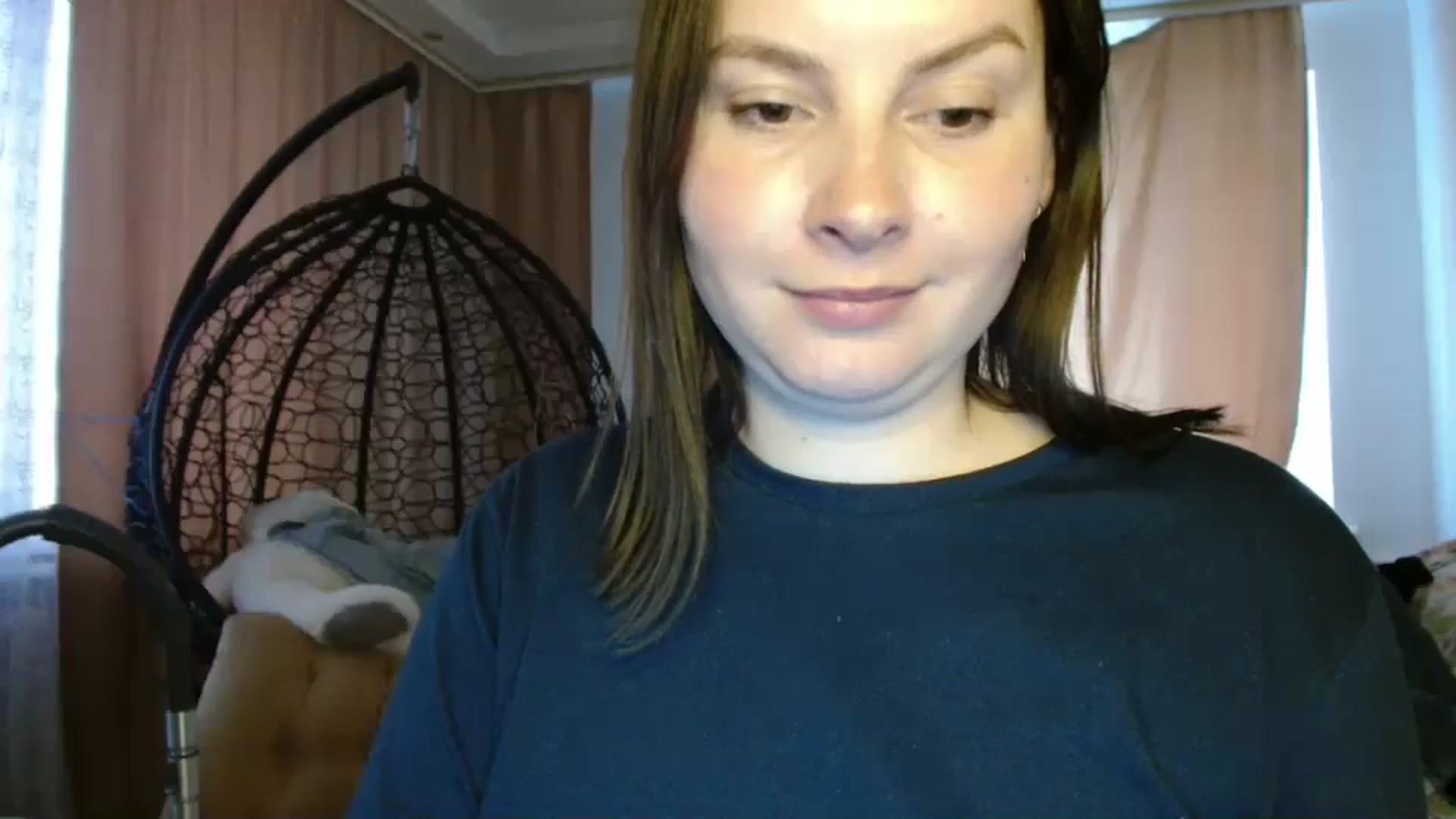 Gallery image thumbnail from MisssLove_is's myfreecams stream on, 05/10/2025, 16:18 image 14 of 20
