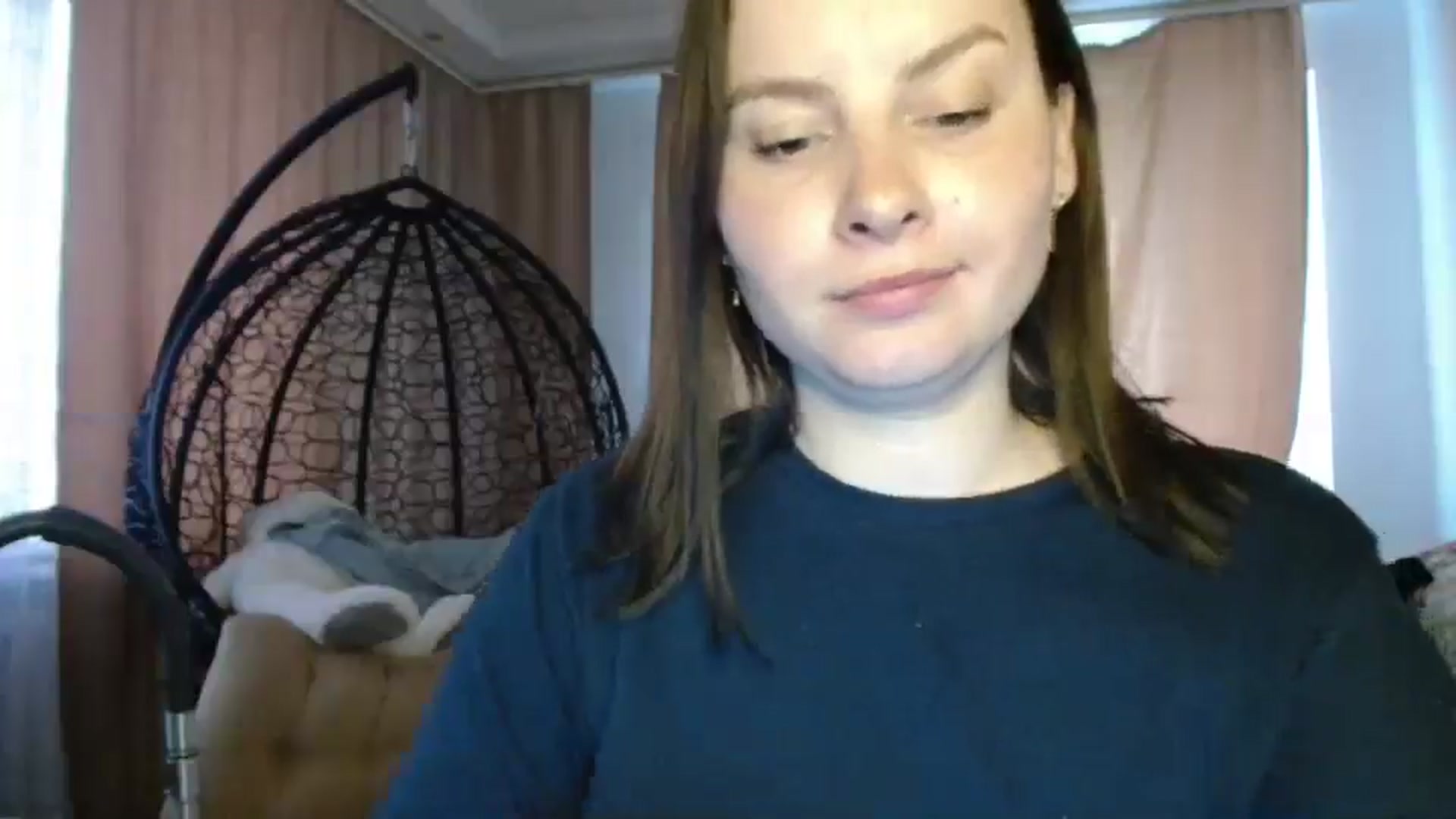 Gallery image thumbnail from MisssLove_is's myfreecams stream on, 05/10/2025, 16:18 image 11 of 20