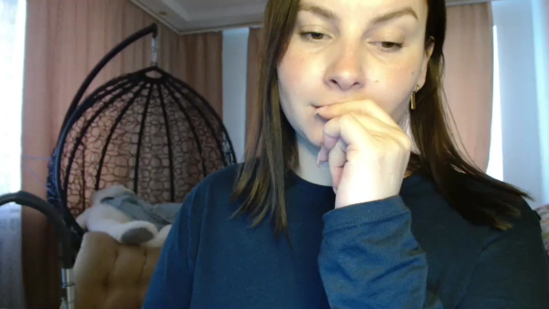 Gallery image thumbnail from MisssLove_is's myfreecams stream on, 05/10/2025, 16:18 image 3 of 20