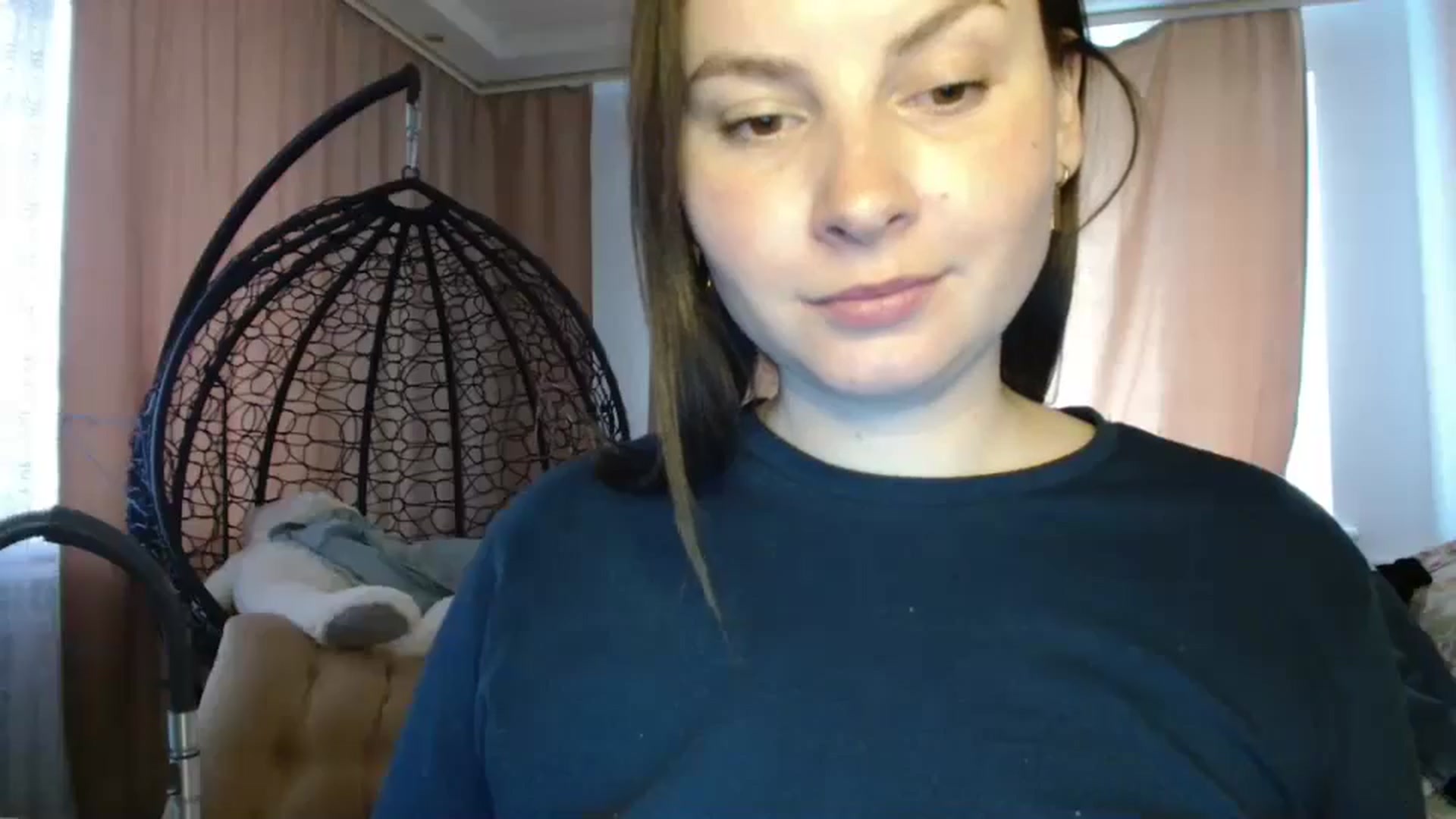 Gallery image thumbnail from MisssLove_is's myfreecams stream on, 05/10/2025, 16:18 image 7 of 20