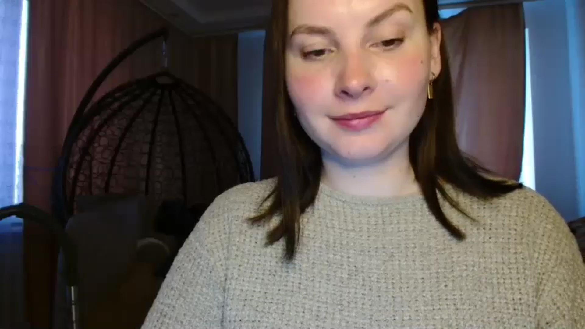 Gallery image thumbnail from MisssLove_is's myfreecams stream on, 05/11/2025, 17:37 image 14 of 20