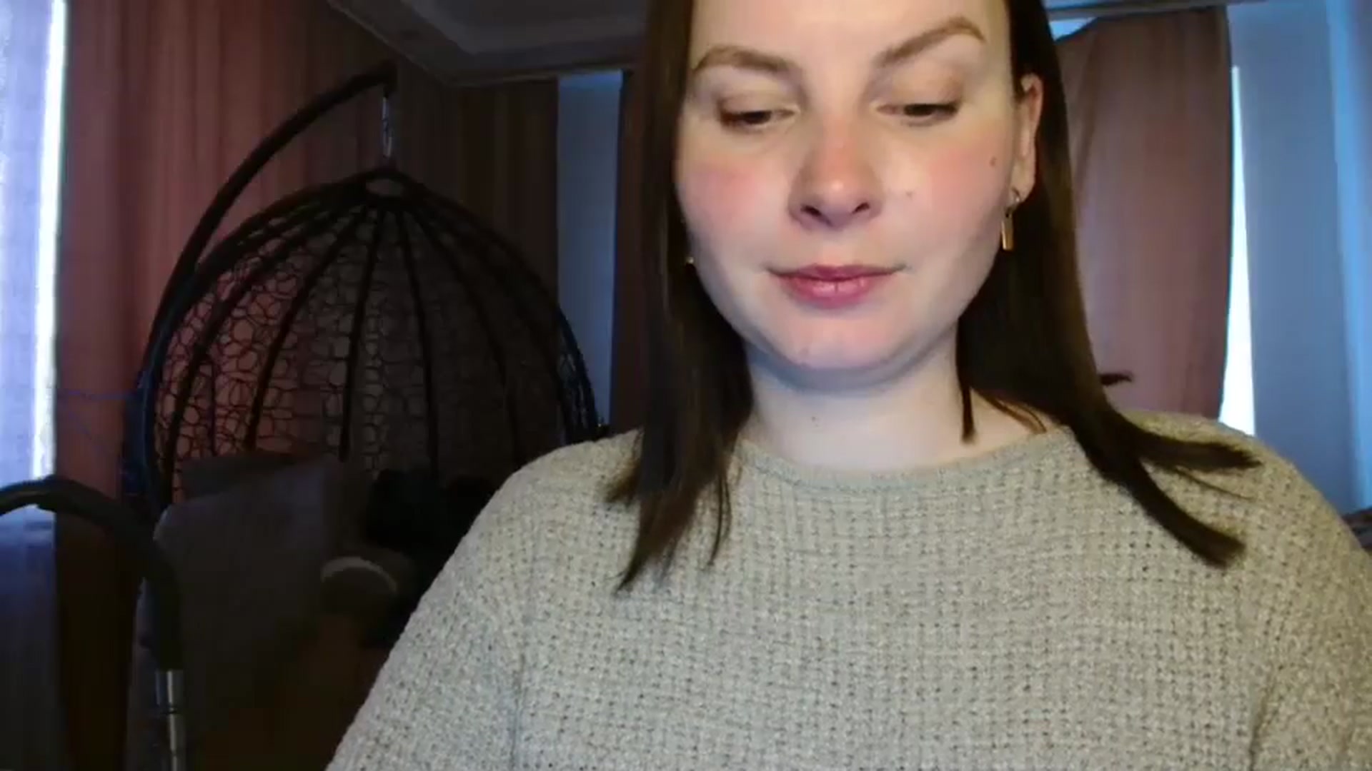 Gallery image thumbnail from MisssLove_is's myfreecams stream on, 05/11/2025, 17:37 image 8 of 20