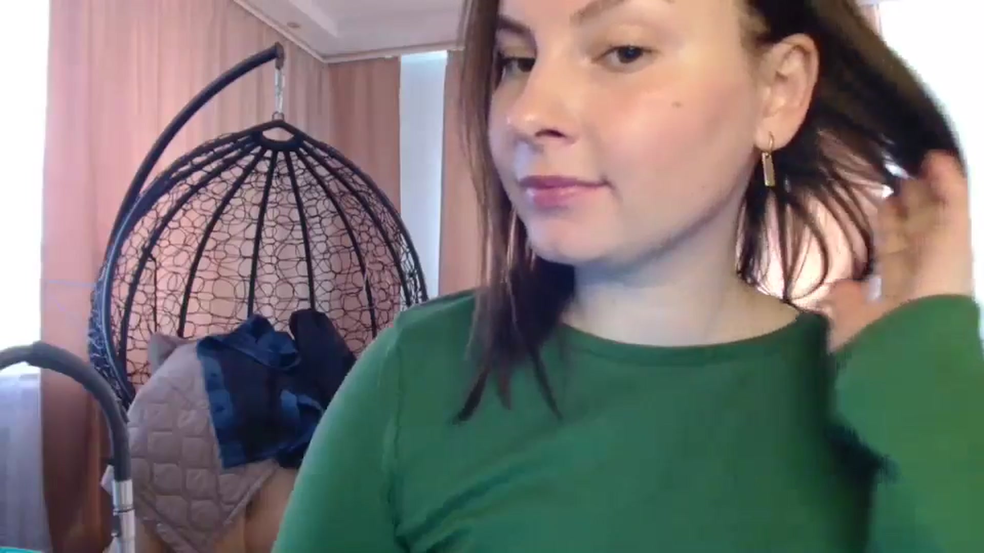 Gallery image thumbnail from MisssLove_is's myfreecams stream on, 05/12/2025, 10:30 image 8 of 20