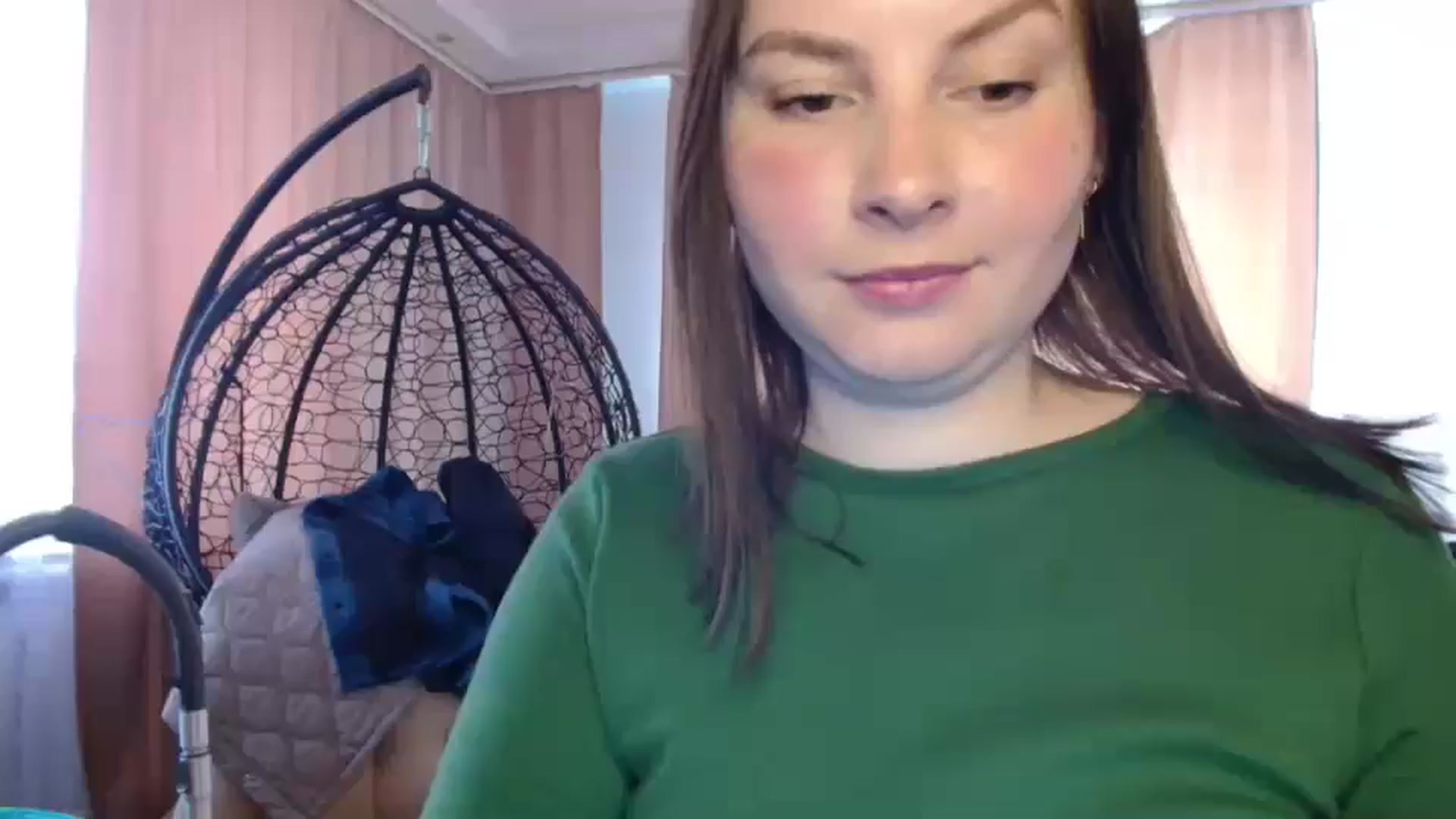Gallery image thumbnail from MisssLove_is's myfreecams stream on, 05/12/2025, 11:08 image 9 of 20