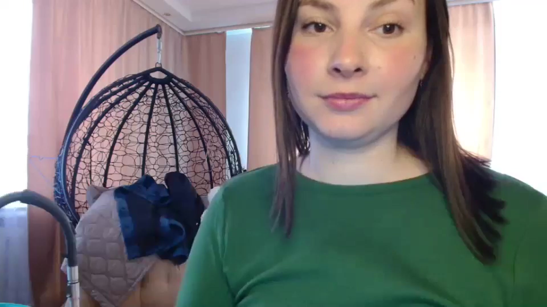 Gallery image thumbnail from MisssLove_is's myfreecams stream on, 05/12/2025, 11:08 image 16 of 20