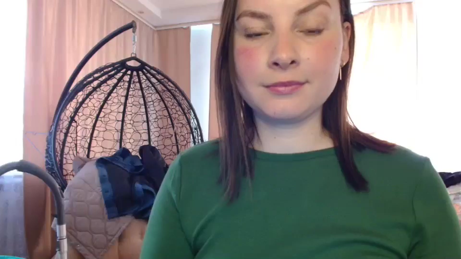 Gallery image thumbnail from MisssLove_is's myfreecams stream on, 05/12/2025, 11:08 image 13 of 20