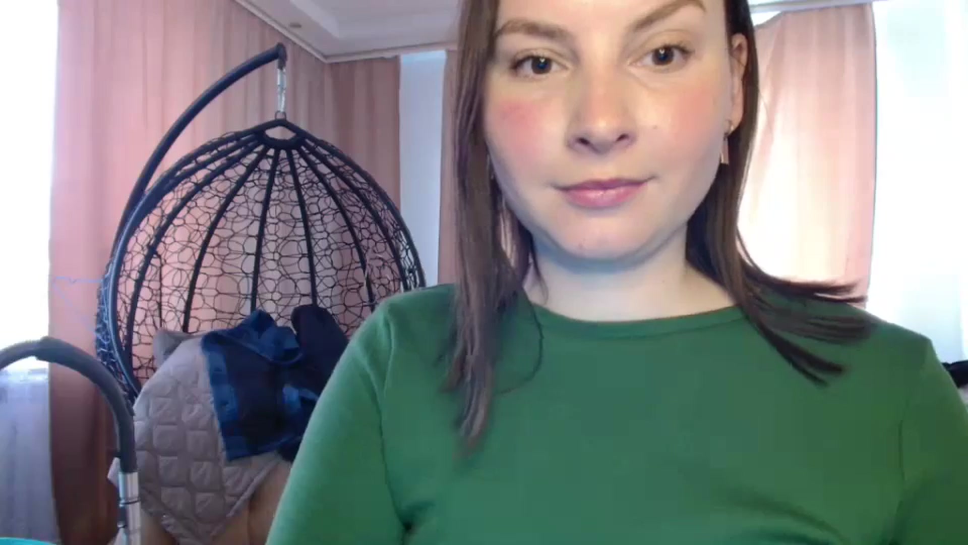 Gallery image thumbnail from MisssLove_is's myfreecams stream on, 05/12/2025, 11:08 image 4 of 20