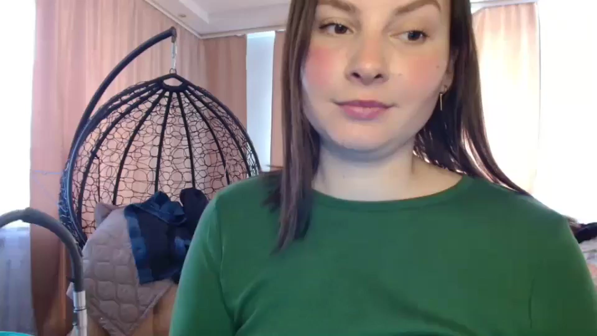 Gallery image thumbnail from MisssLove_is's myfreecams stream on, 05/12/2025, 11:08 image 18 of 20