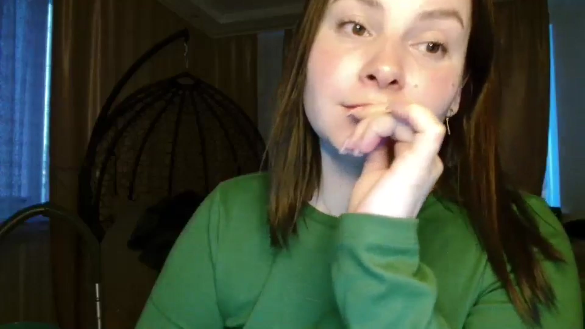 Gallery image thumbnail from MisssLove_is's myfreecams stream on, 05/13/2025, 18:11 image 2 of 20
