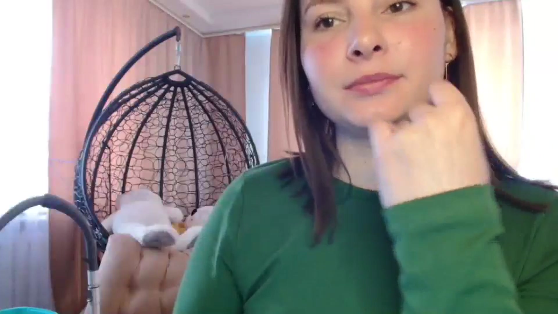 Gallery image thumbnail from MisssLove_is's myfreecams stream on, 05/14/2025, 10:10 image 14 of 20