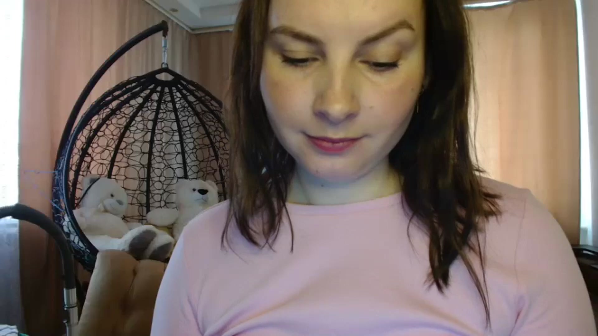 Gallery image thumbnail from MisssLove_is's myfreecams stream on, 05/16/2025, 12:53 image 11 of 20