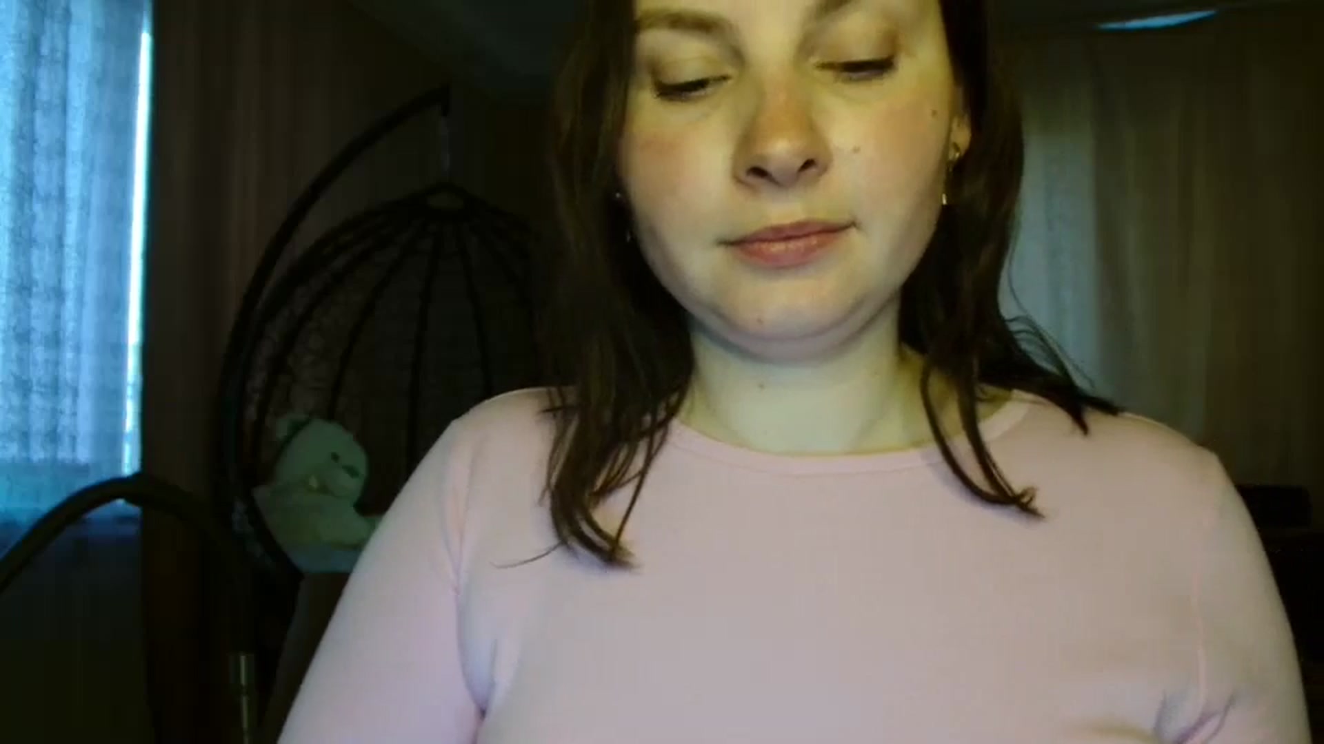Gallery image thumbnail from MisssLove_is's myfreecams stream on, 05/17/2025, 17:48 image 8 of 20