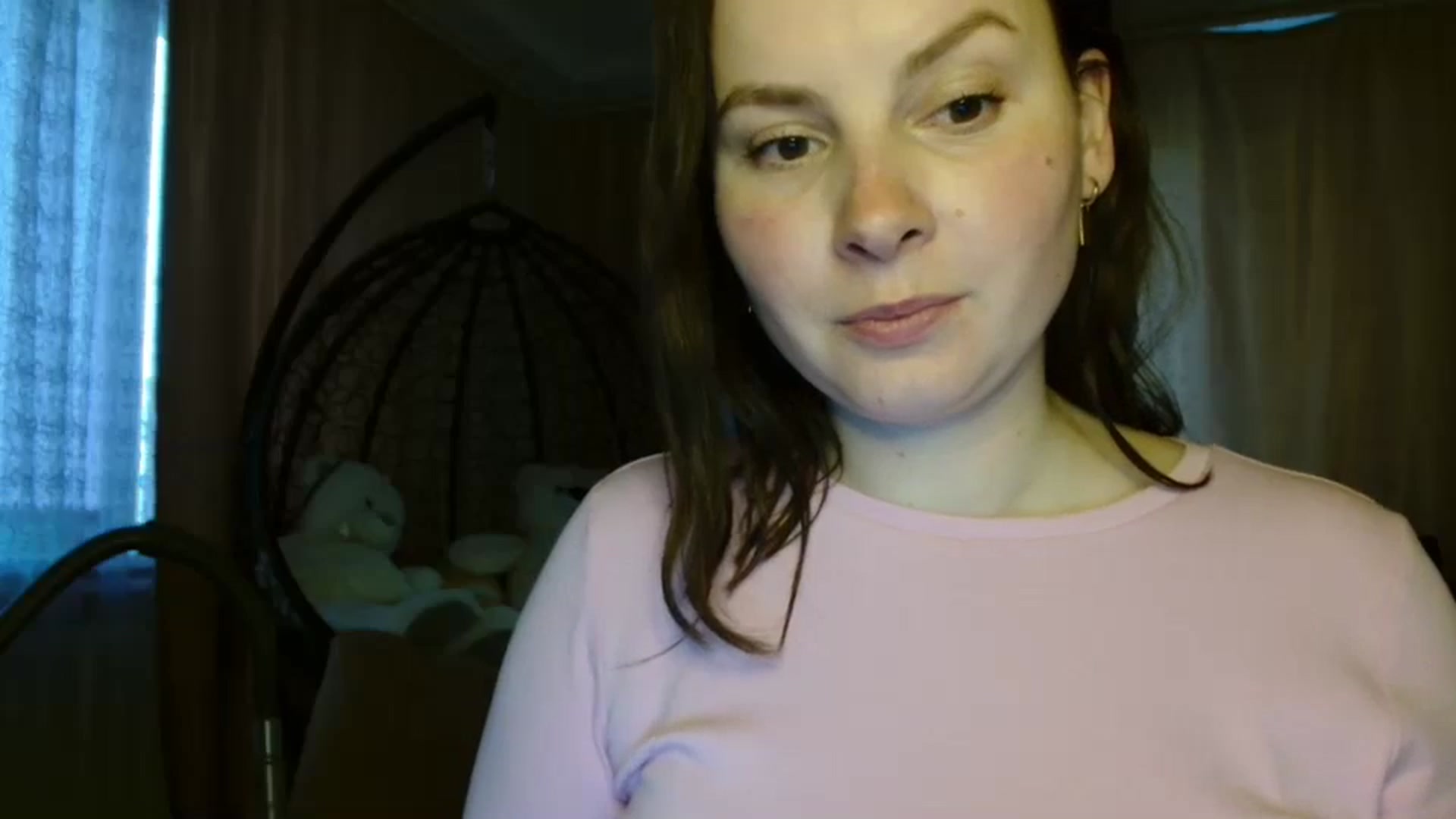 Gallery image thumbnail from MisssLove_is's myfreecams stream on, 05/17/2025, 17:48 image 18 of 20