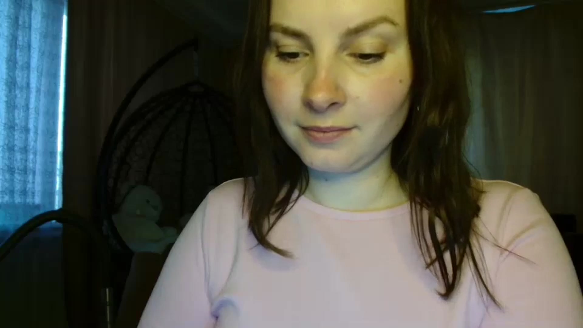 Gallery image thumbnail from MisssLove_is's myfreecams stream on, 05/17/2025, 17:48 image 19 of 20