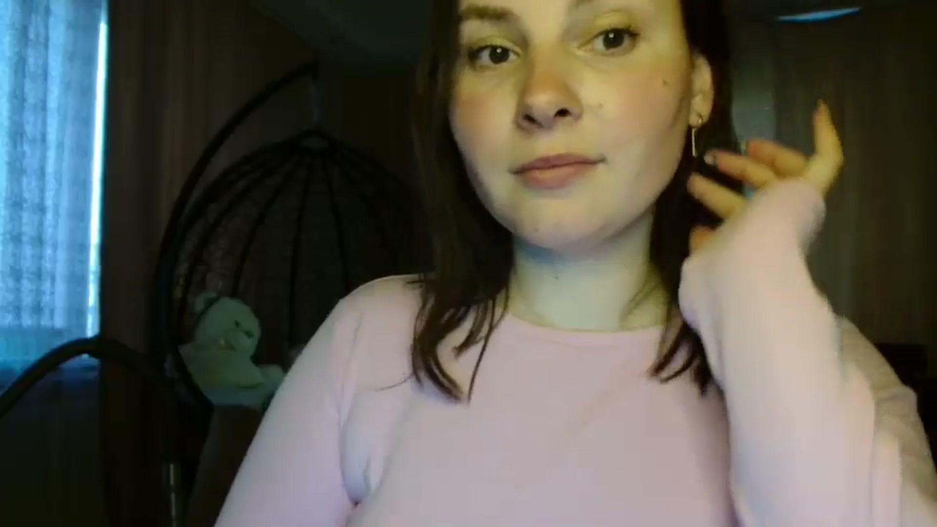 Gallery image thumbnail from MisssLove_is's myfreecams stream on, 05/17/2025, 17:48 image 7 of 20