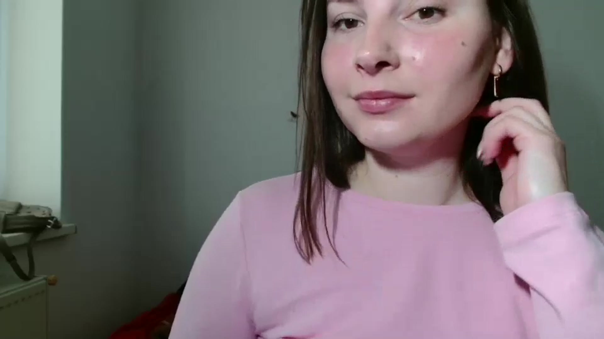 Gallery image thumbnail from MisssLove_is's myfreecams stream on, 05/19/2025, 08:59 image 16 of 20