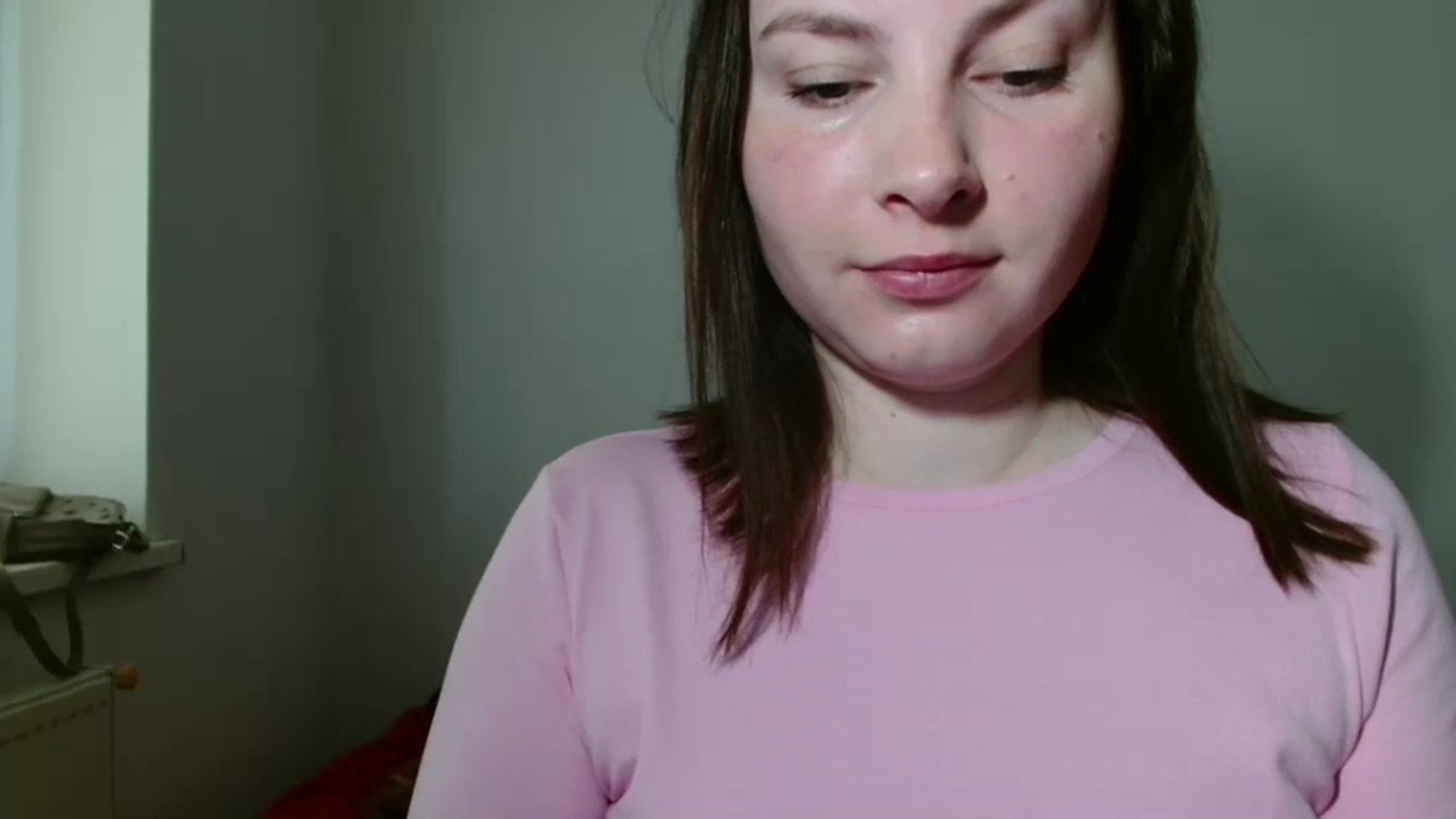 Gallery image thumbnail from MisssLove_is's myfreecams stream on, 05/19/2025, 08:59 image 2 of 20