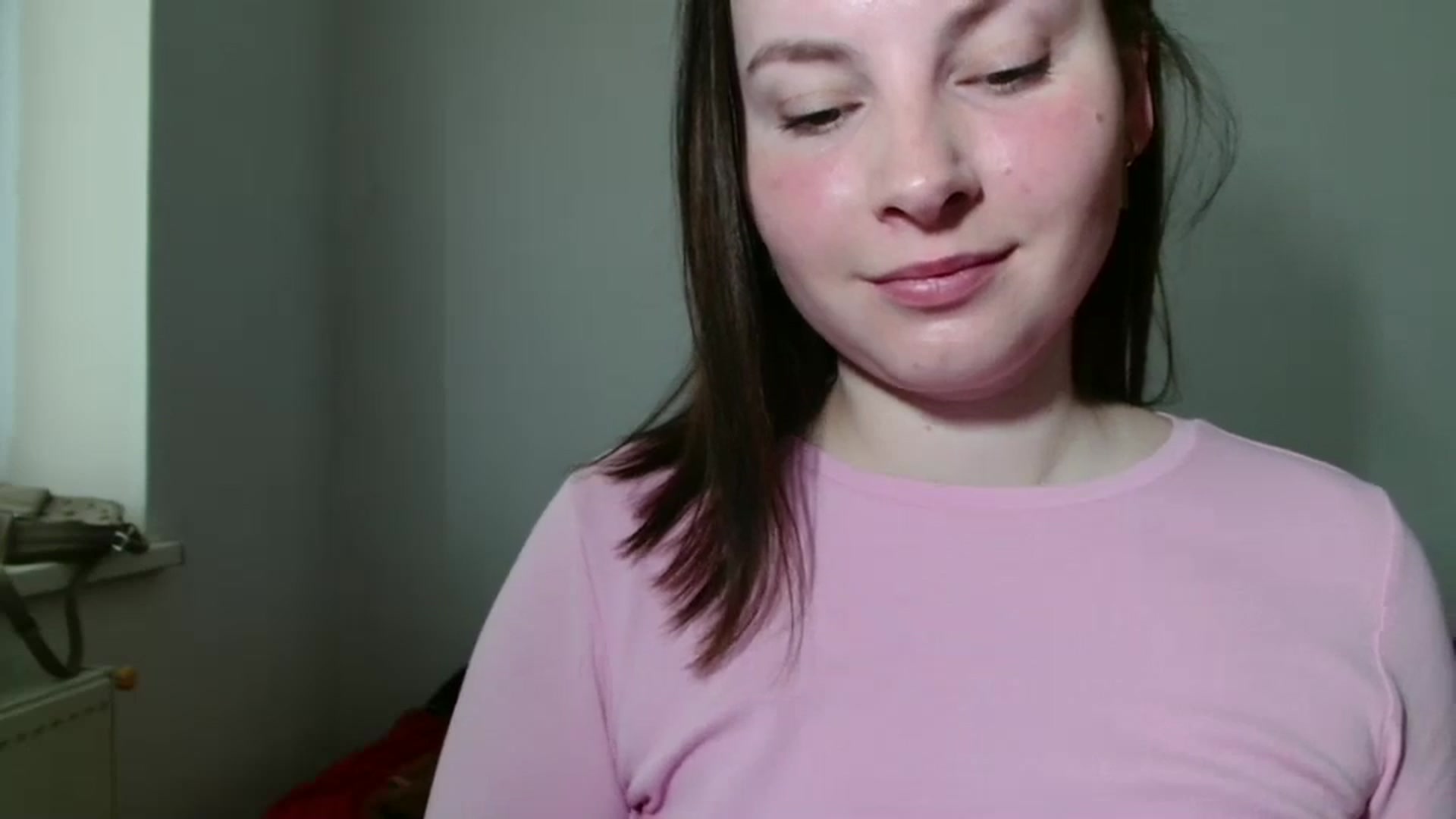 Gallery image thumbnail from MisssLove_is's myfreecams stream on, 05/19/2025, 08:59 image 13 of 20