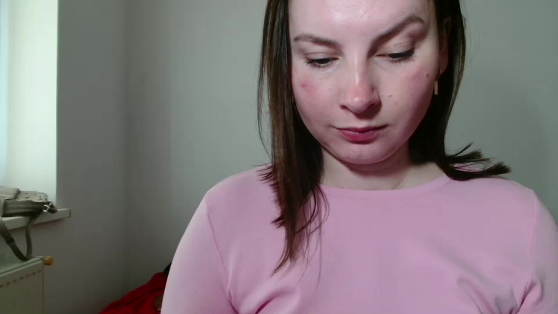 Gallery image thumbnail from MisssLove_is's myfreecams stream on, 05/19/2025, 11:58 image 10 of 20