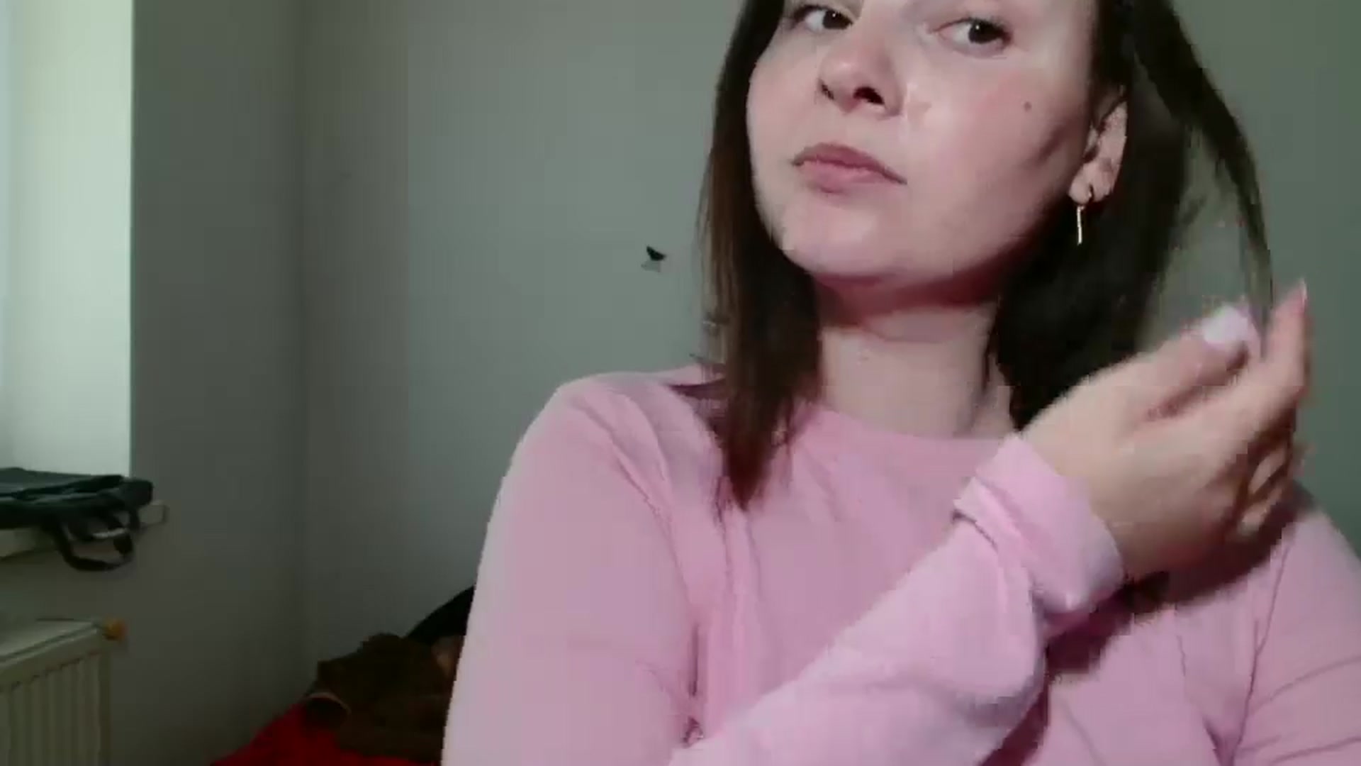 Gallery image thumbnail from MisssLove_is's myfreecams stream on, 05/21/2025, 12:36 image 7 of 20