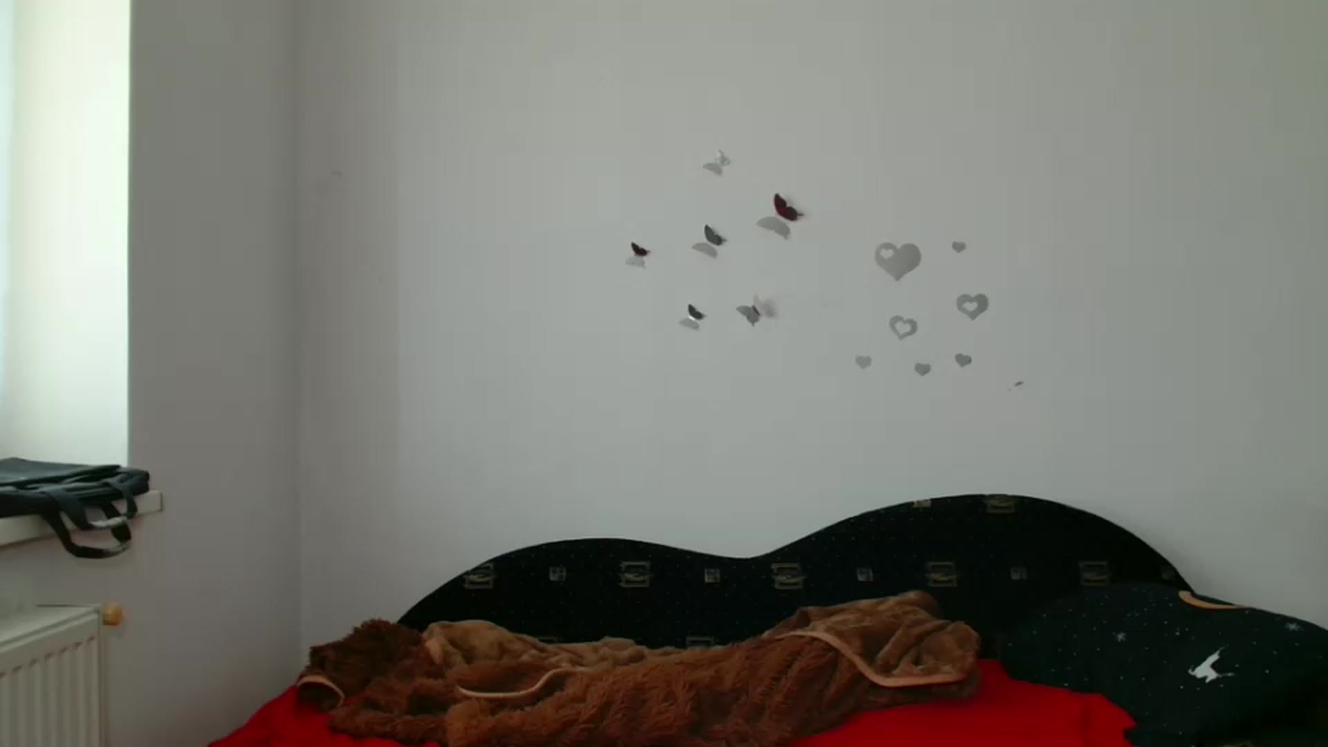 Gallery image thumbnail from MisssLove_is's myfreecams stream on, 05/21/2025, 12:36 image 1 of 20