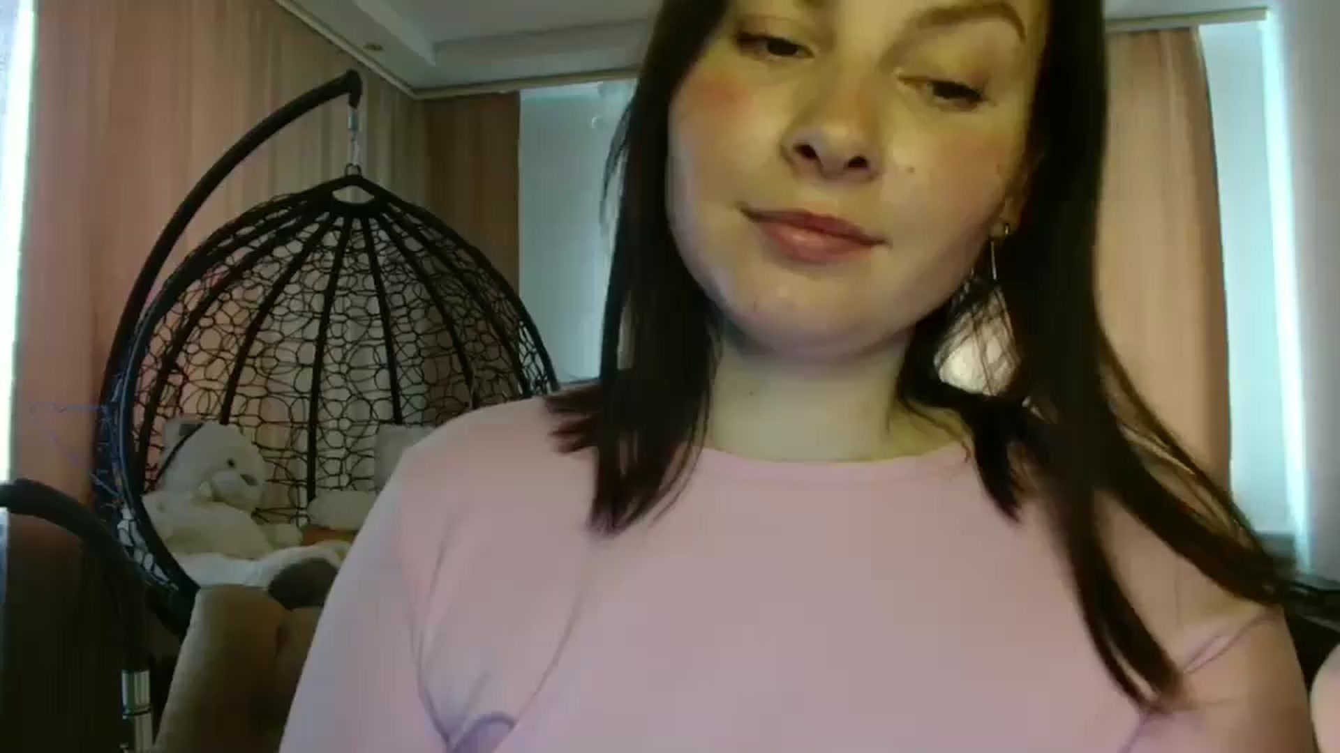 Gallery image thumbnail from MisssLove_is's myfreecams stream on, 05/26/2025, 15:09 image 1 of 20